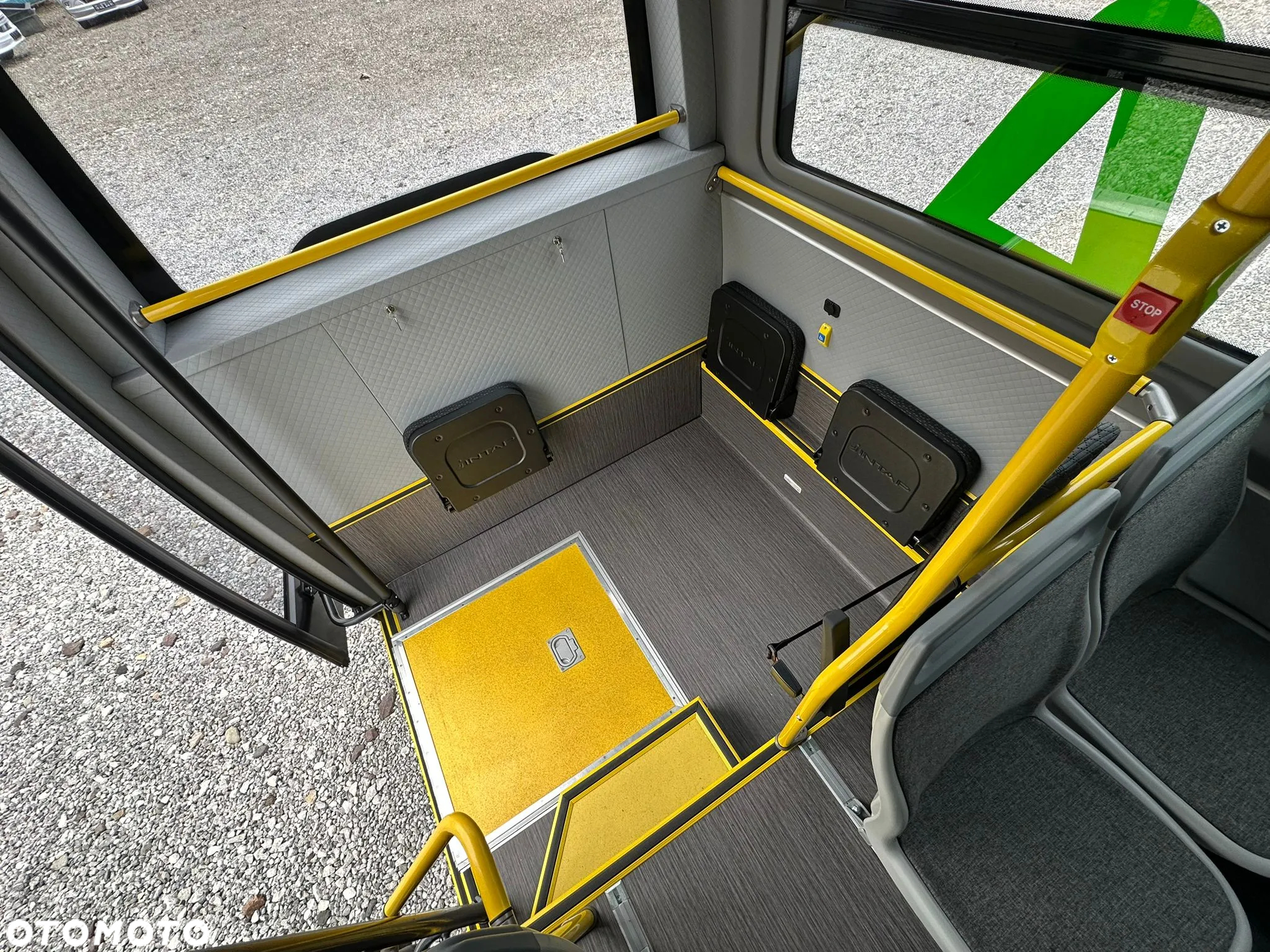Mercedes-Benz eSprinter - 14