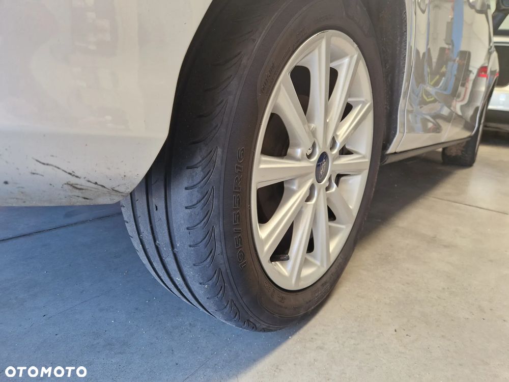 Ford B-MAX 1.0 EcoBoost Titanium ASS - 18