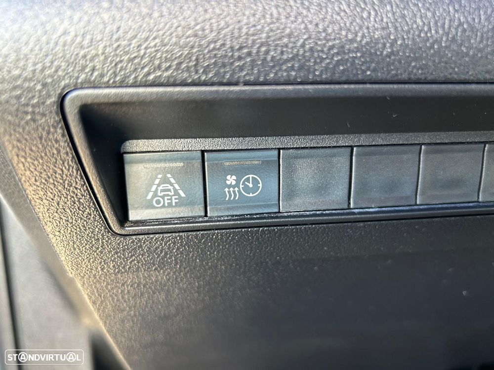Peugeot e-Rifter 50 kWh Standard Active Pack - 17