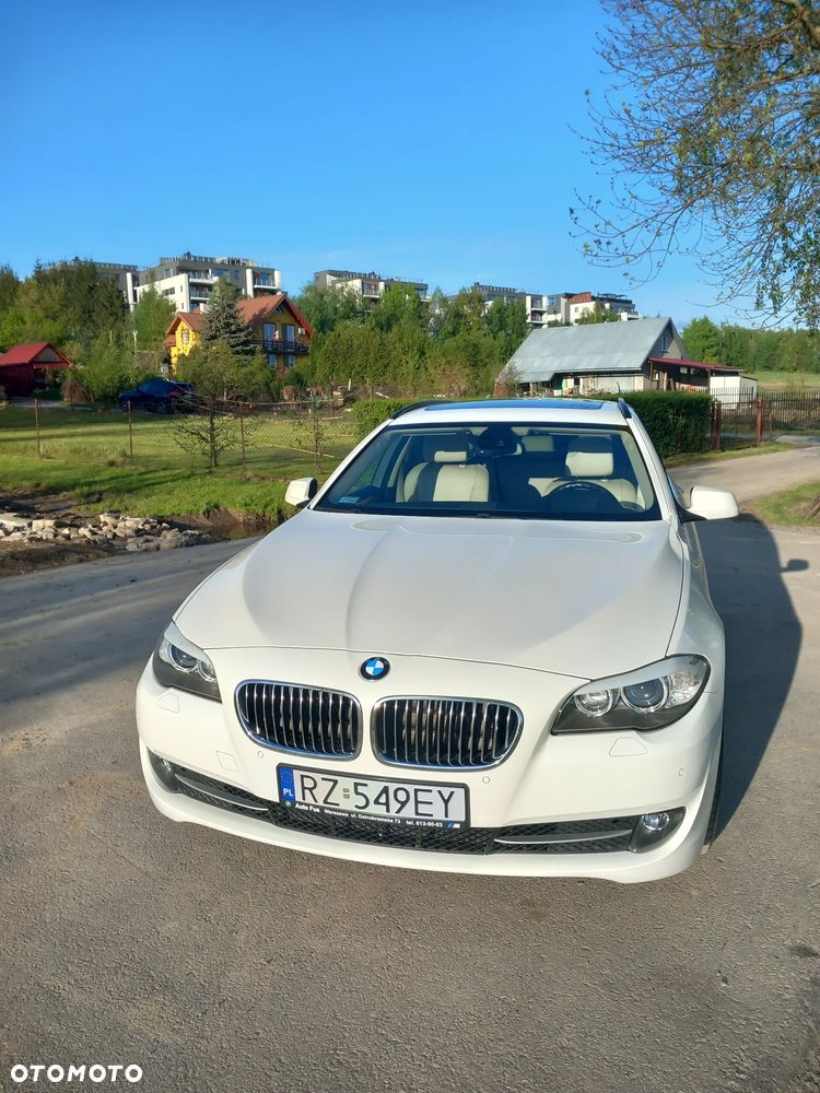 BMW Seria 5 523i - 19