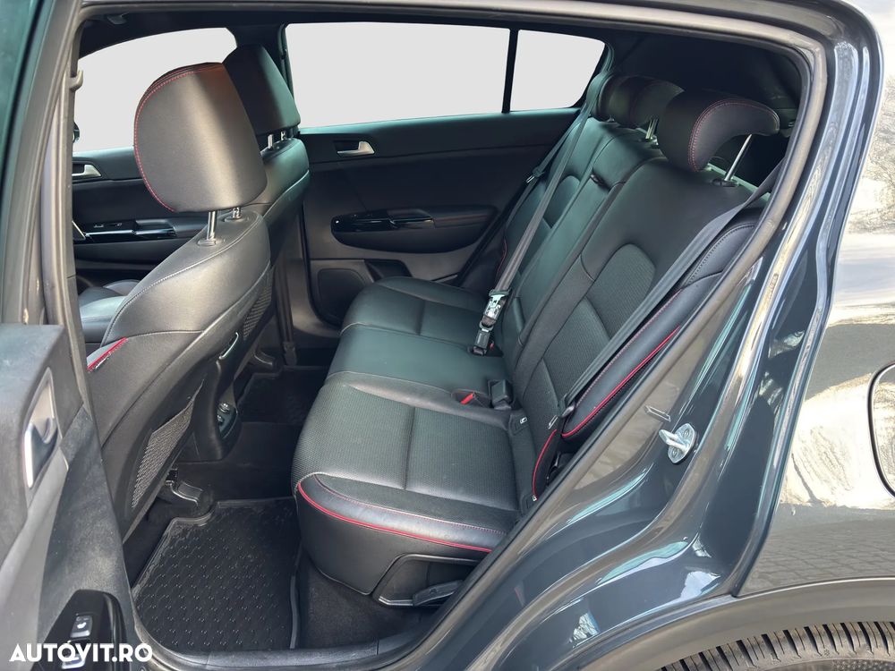 Kia Sportage 2,0 CRDI AWD Aut. GT Line - 8