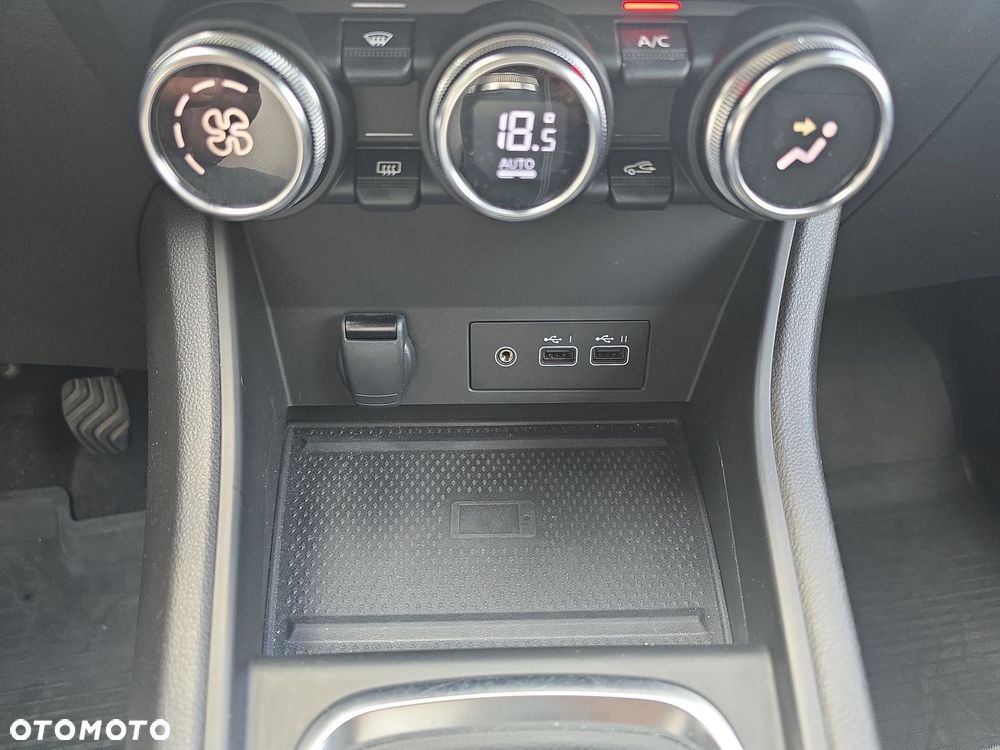 Renault Captur 1.0 TCe Equilibre - 25