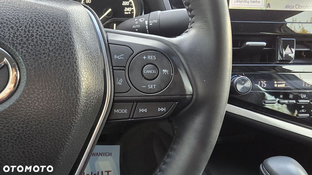 Toyota Camry 2.5 Hybrid Prestige CVT - 25