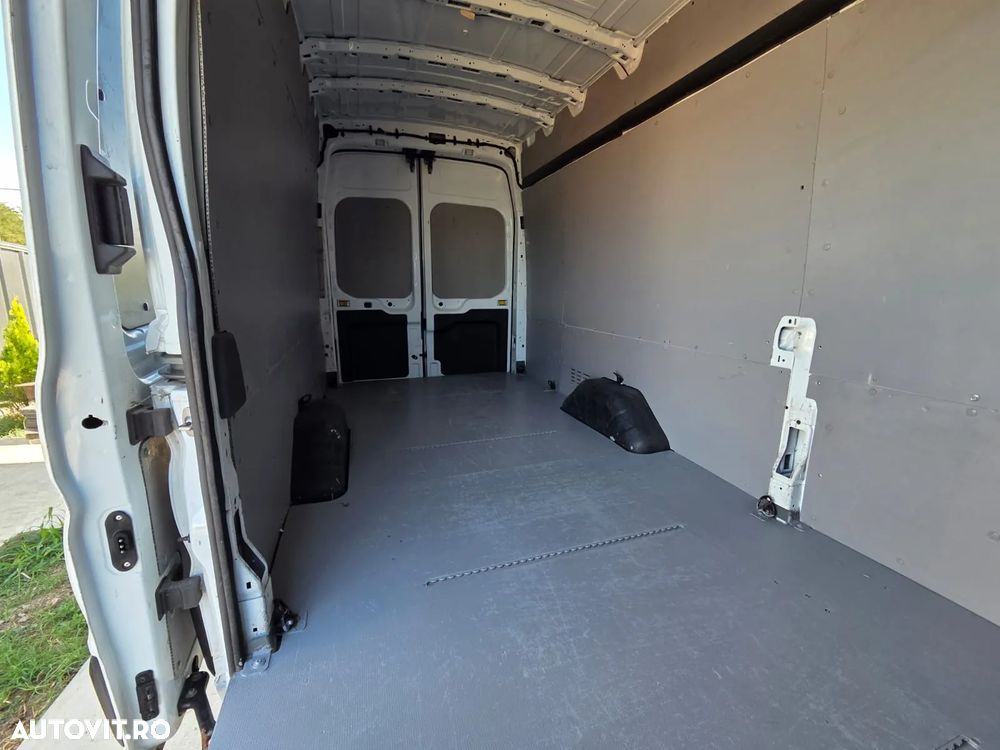 Ford New Transit L4H3 - 15