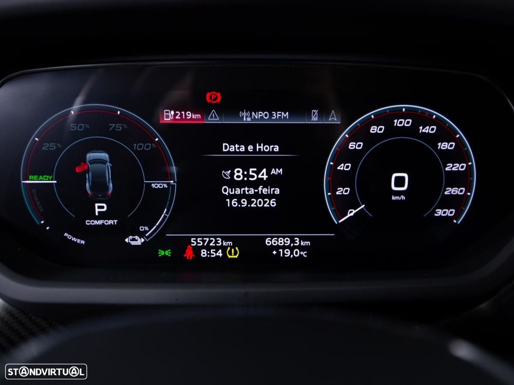 Audi e-tron GT quattro - 28
