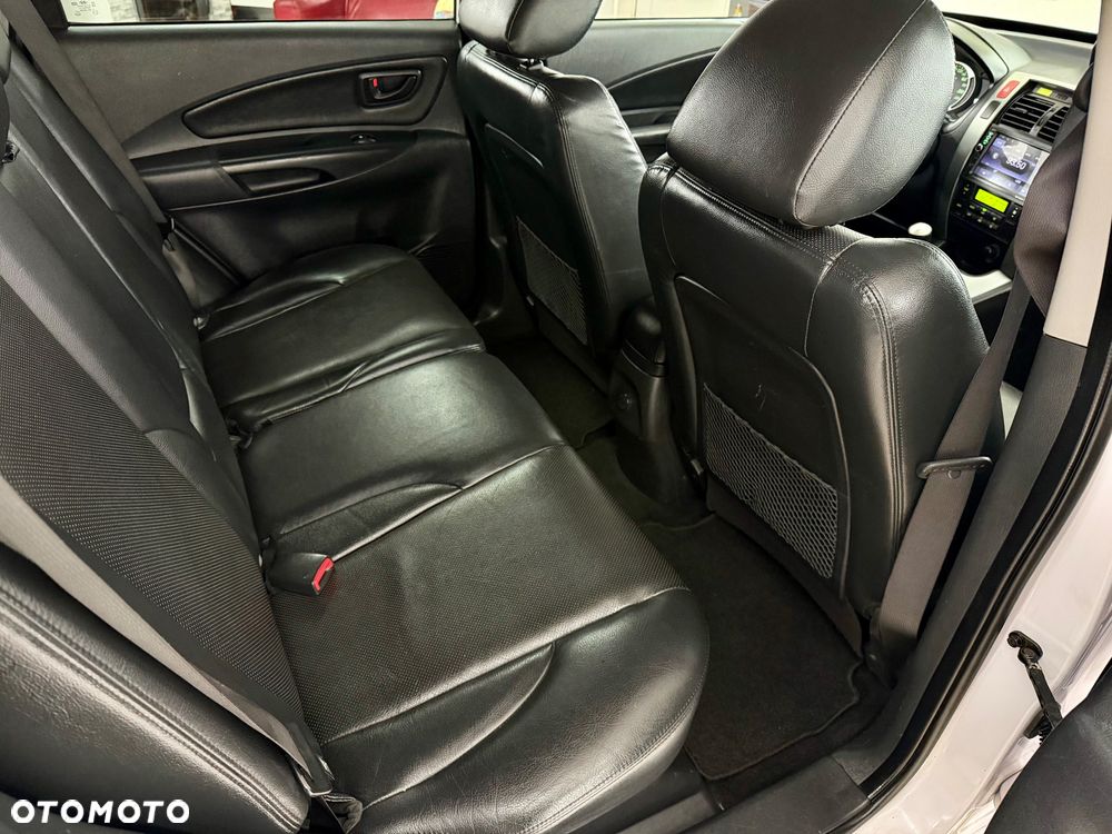 Hyundai Tucson 2.0 2WD Edition Plus - 7