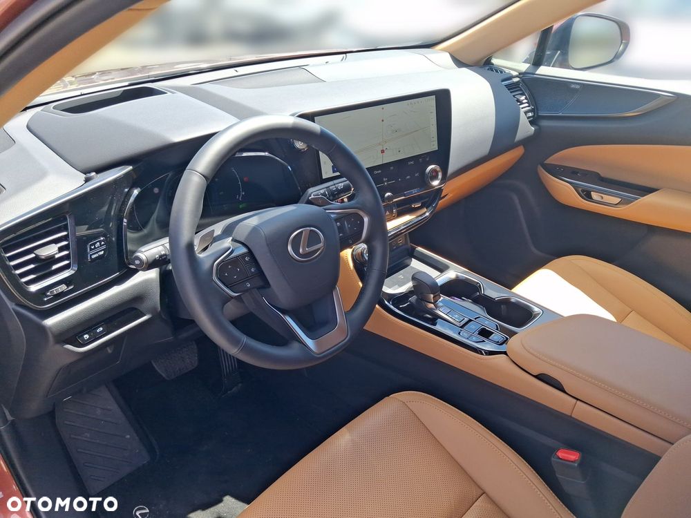 Lexus NX 350h Omotenashi AWD - 10