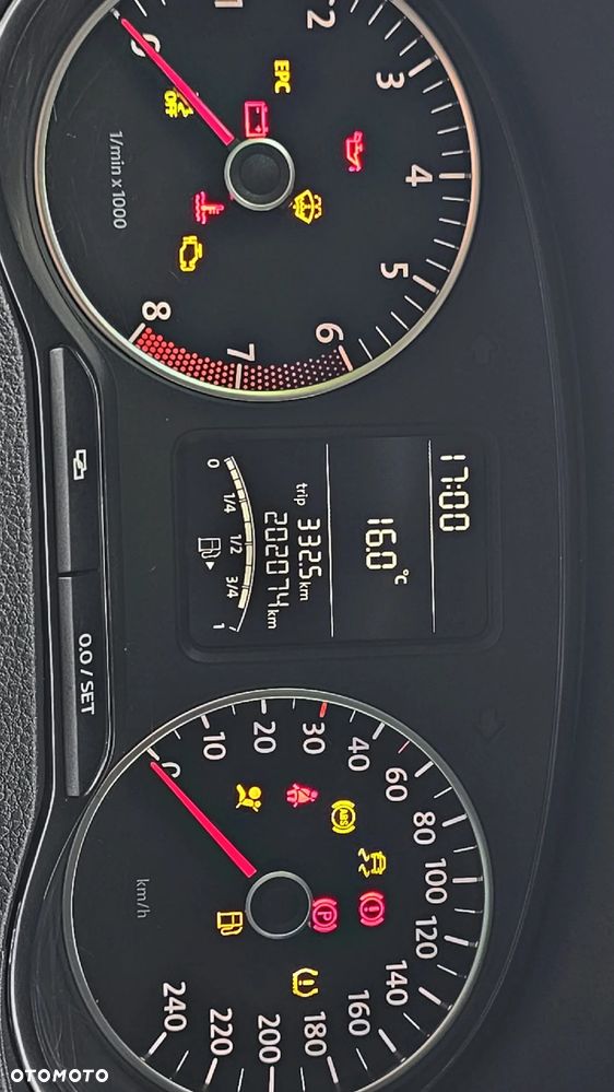 Volkswagen Polo 1.2 TSI Comfortline - 16