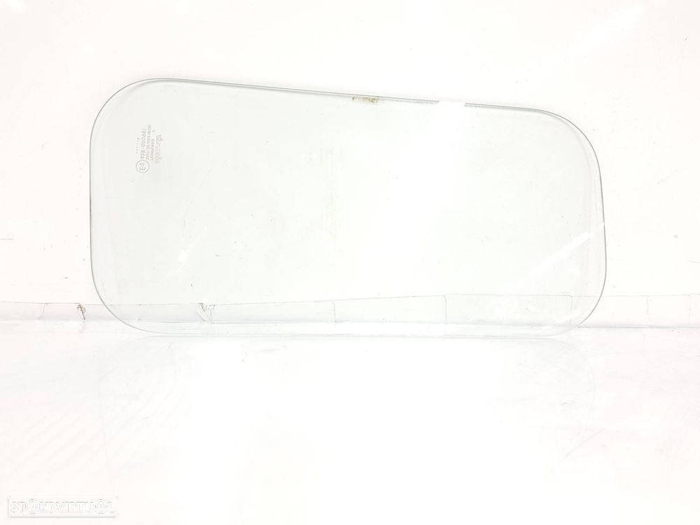 JANELA TRASEIRA DIREITA LAND ROVER DEFENDER LD - 1