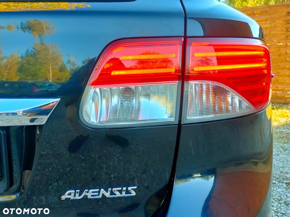 Toyota Avensis Combi 1.6 Life - 34