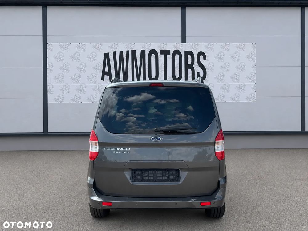 FORD TOURNEO COURIER 2017 *SAMOCHÓD NA CZĘŚCI* 6343 Magnetic  MASKA, LAMPA, DRZWI, LUSTERKO, ZDERZAK, GRILL, BŁOTNIK, KLAPA, BELKA, DESKA, FOTELE, KANAPA, ĆWIARTKA KIEROWNICA, TARCZE, ZACISKI, ZAWIESZENIE, KOMPLETNY PRZÓD, KOMPLETNY TYŁ, LICZNIK, ZEGARY, PRAWE LEWE PRZÓD TYŁ - 2