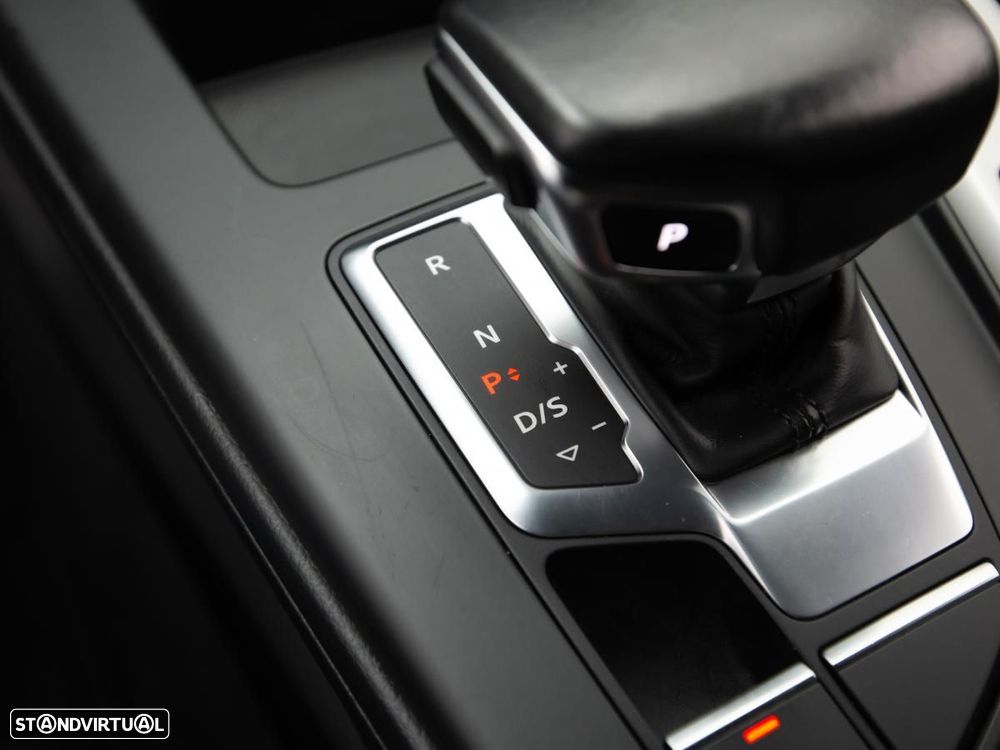 Audi A4 Avant 35 TDI S line S tronic - 21