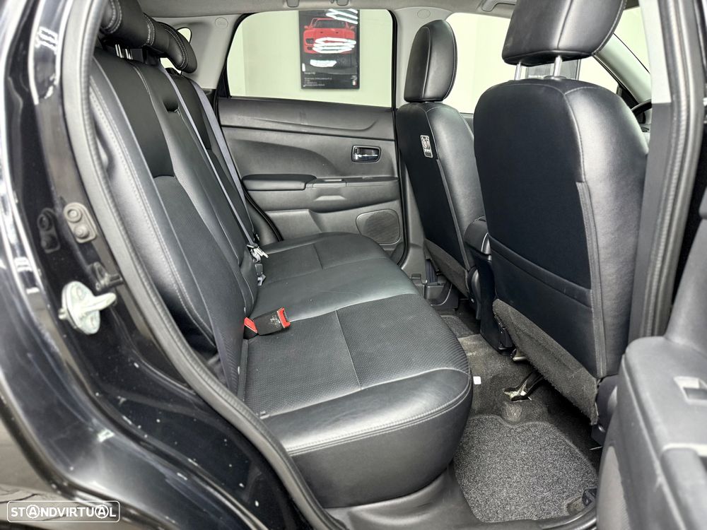 Mitsubishi ASX 1.8 DI-D Intense - 21