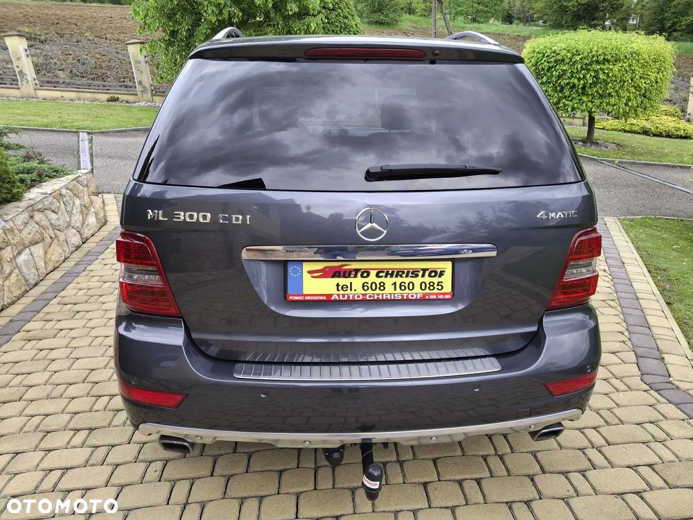 Mercedes-Benz ML - 6