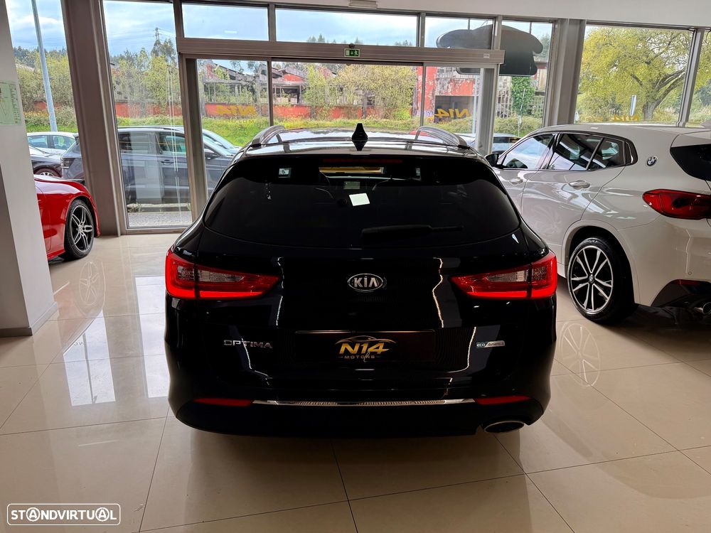 Kia Optima SW - 7