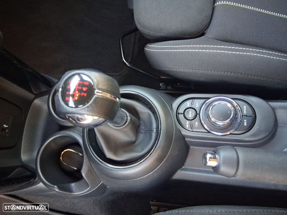 MINI 3 Portas John Cooper Works - 15