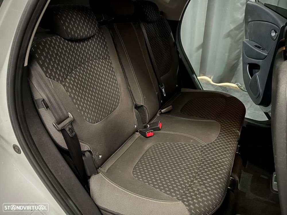 Renault Captur 0.9 TCE Exclusive - 10