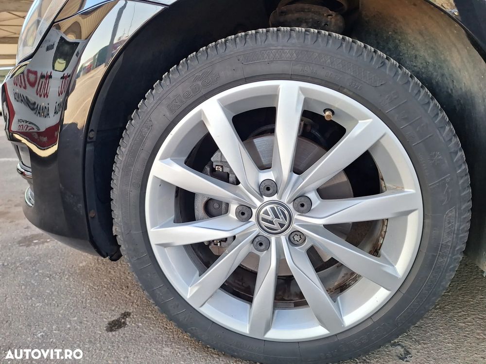Volkswagen Golf 1.6 TDI DPF BMT Highline - 9