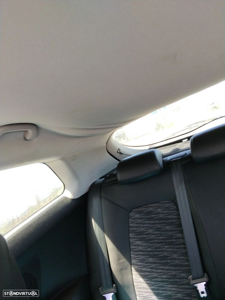 Kia Ceed S Coupé 1.6 CRDi EX - 17