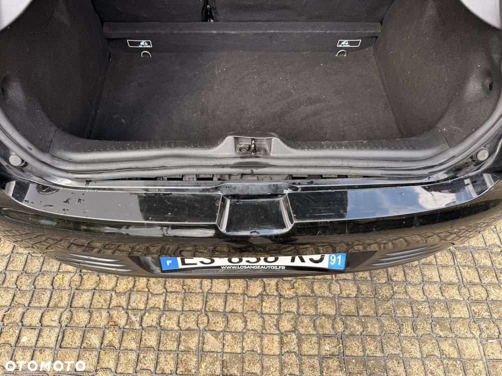Renault Clio - 14