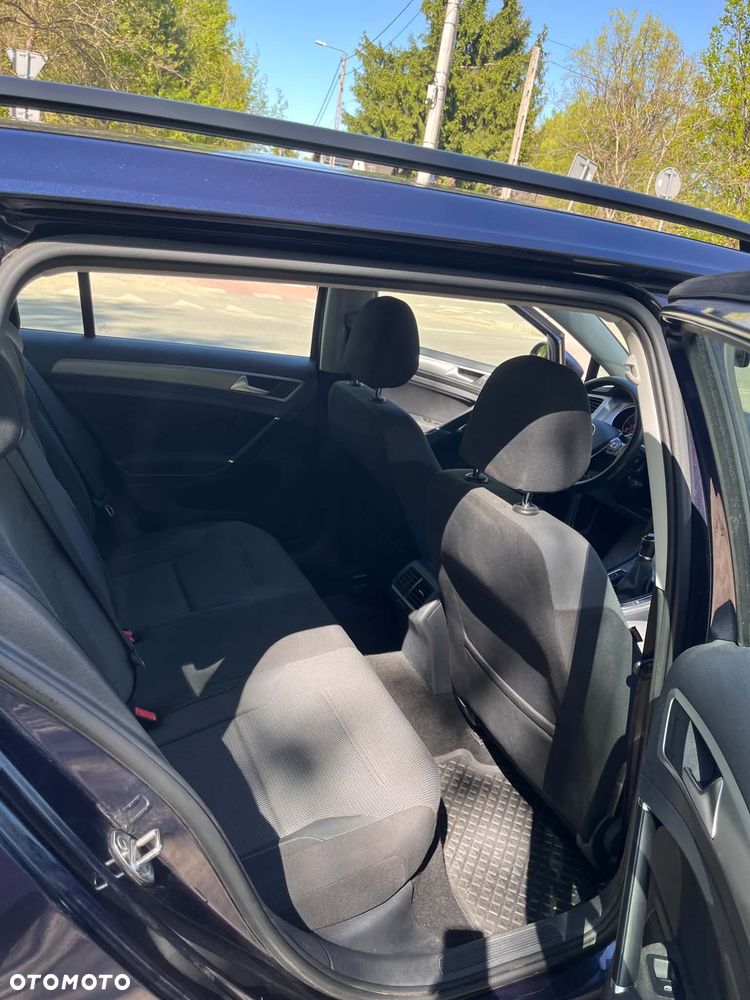 Volkswagen Golf 1.6 TDI BMT Comfortline - 12