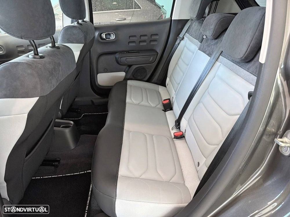 Citroën C3 1.2 PureTech Elle EAT6 - 10