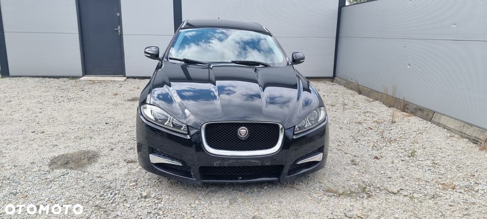 Jaguar XF - 5