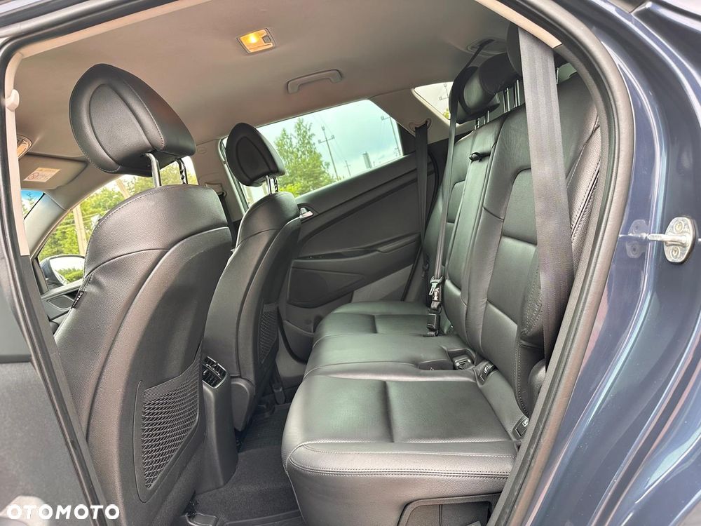 Hyundai Tucson 2.0 CRDI Premium 4WD - 19