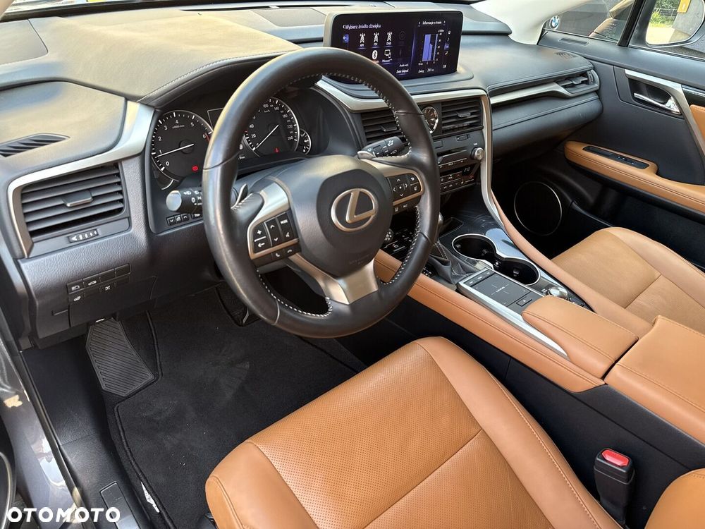 Lexus RX - 13