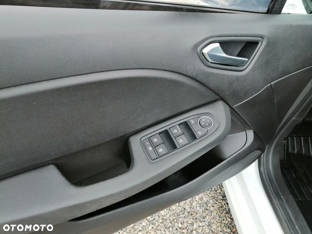 Renault Clio 1.6 E-TECH Full Hybrid 145 Evolution - 12