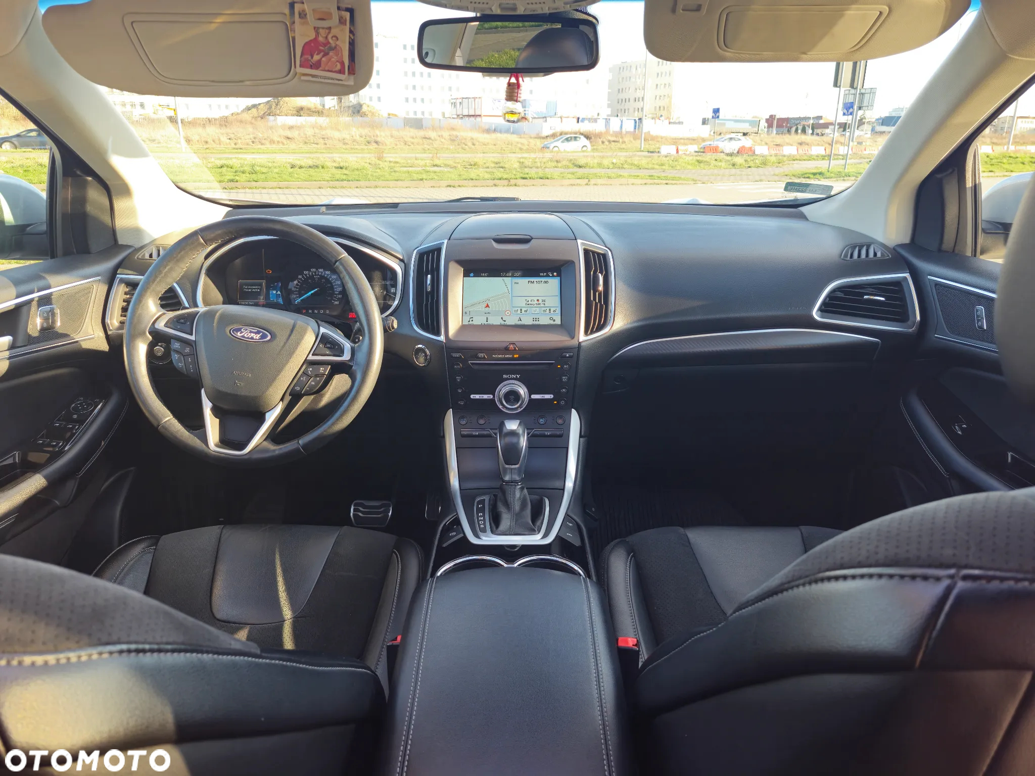 Ford Edge - 10