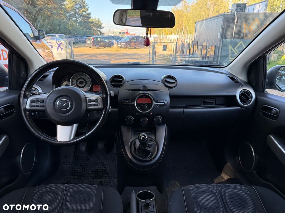 Mazda 2 1.5 Dynamic - 7