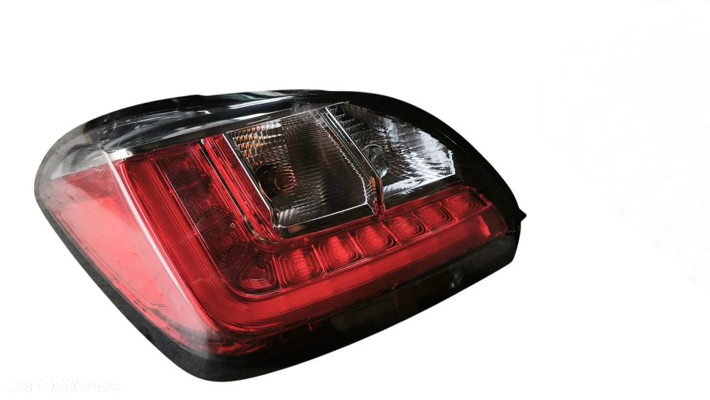 MITSUBISHI SPACE STAR II 21r LAMPA W BŁOTNIK LEWY TYŁ TYLNA 8330B245 - 1