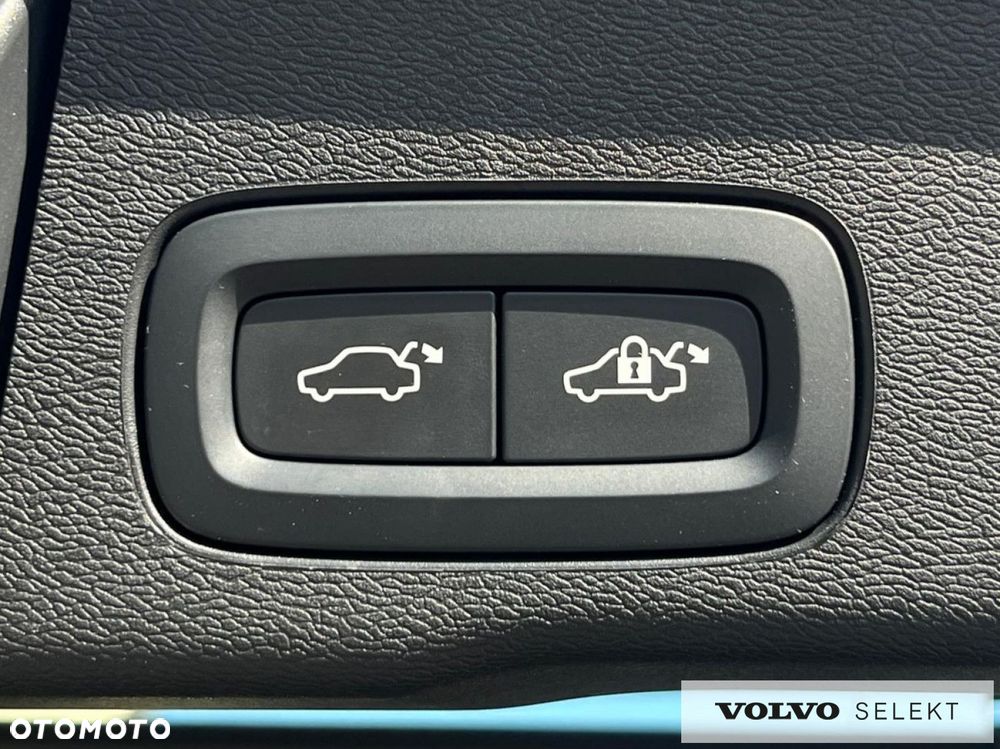 Volvo XC 60 - 32