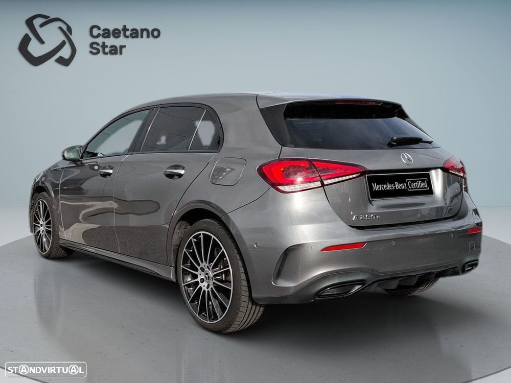 Mercedes-Benz A 250 e AMG Line - 6