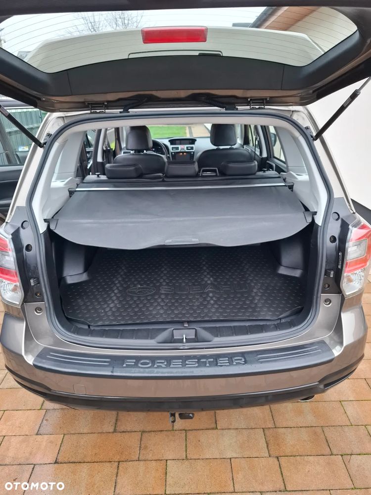 Subaru Forester 2.0 i Platinum (EyeSight) Lineartronic - 9