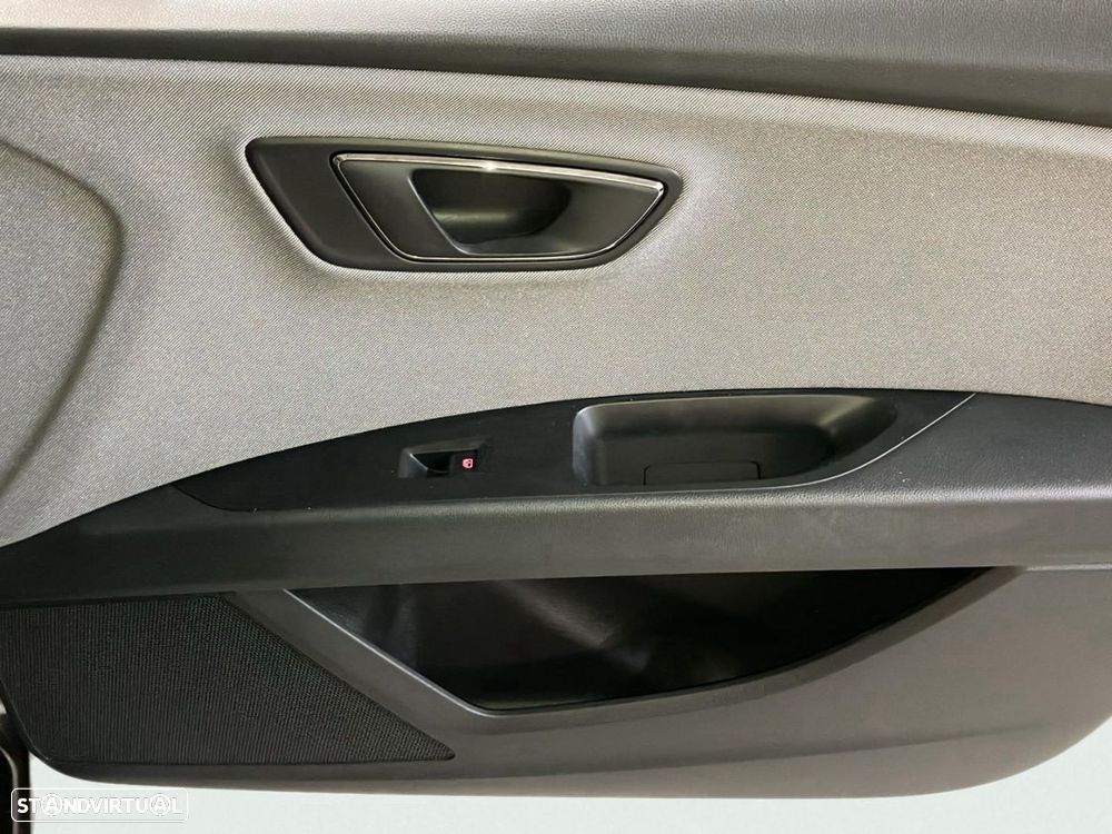 SEAT Leon - 25