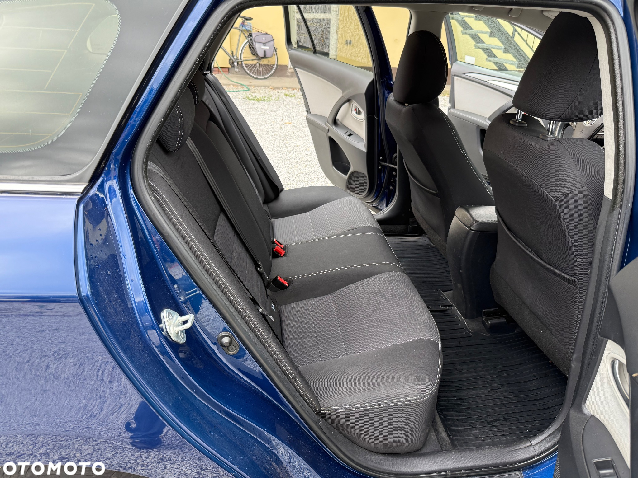 Toyota Avensis 2.0 D-4D Premium - 20