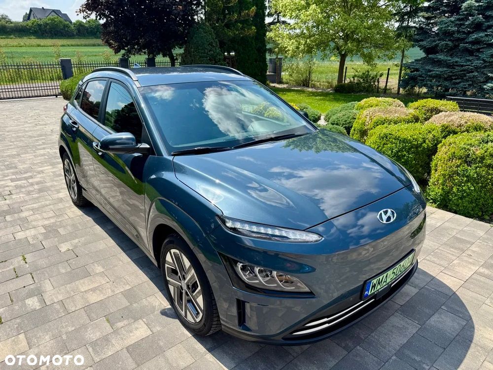 Hyundai Kona 64kWh Premium - 10