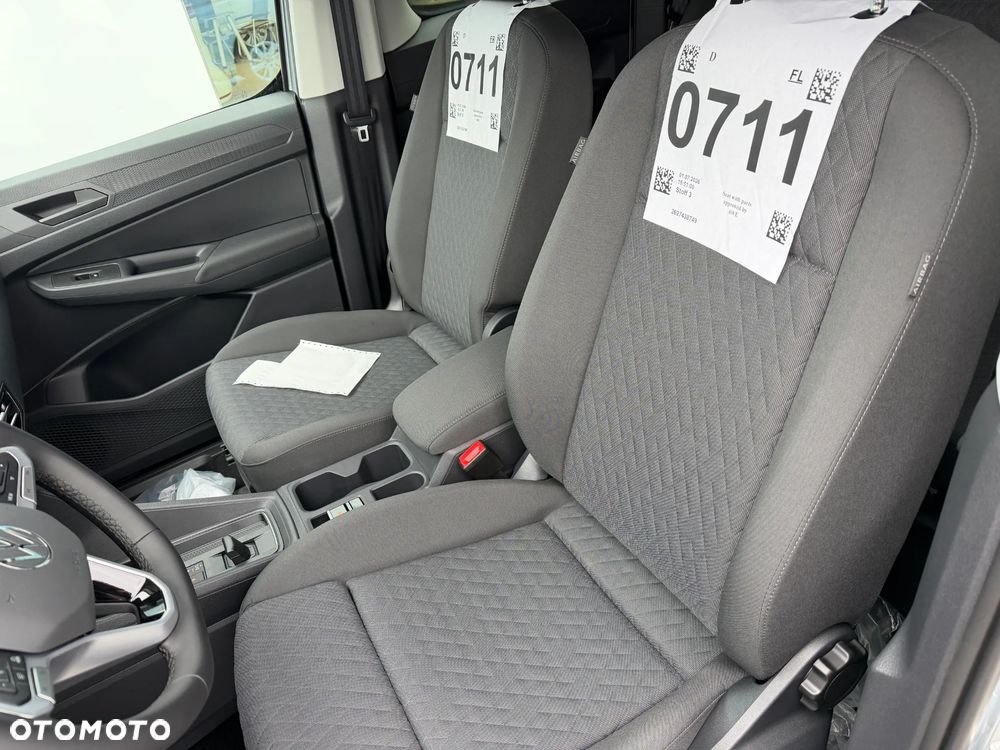 Volkswagen Caddy 1.5 TSI DSG - 11