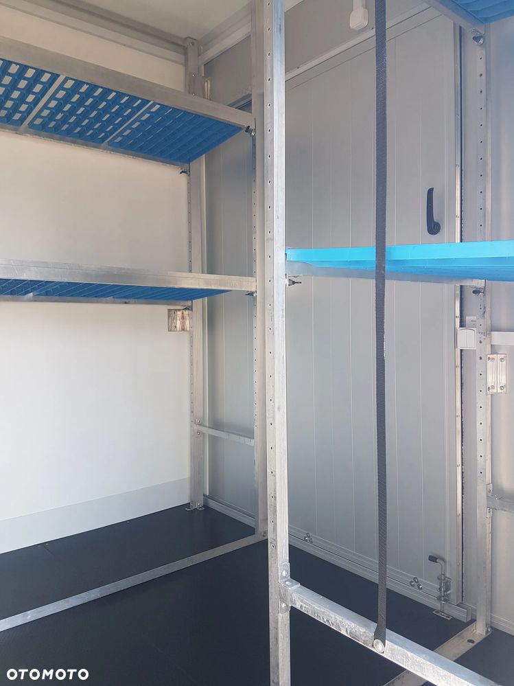 Iveco DAILY KONTENER NISKOPODŁOGOWY 4,44x2,23x2,42 SKLEP BAR FOODTRUCK KAMPER KLIMA KONIOWÓZ 35S14 - 36