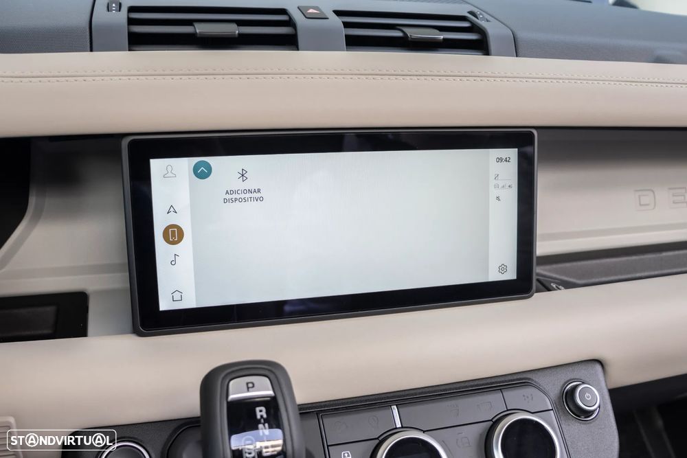 Land Rover Defender 3.0 I6 90 AWD SE - 22