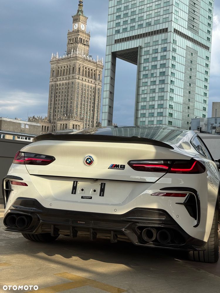 BMW Seria 8 - 1