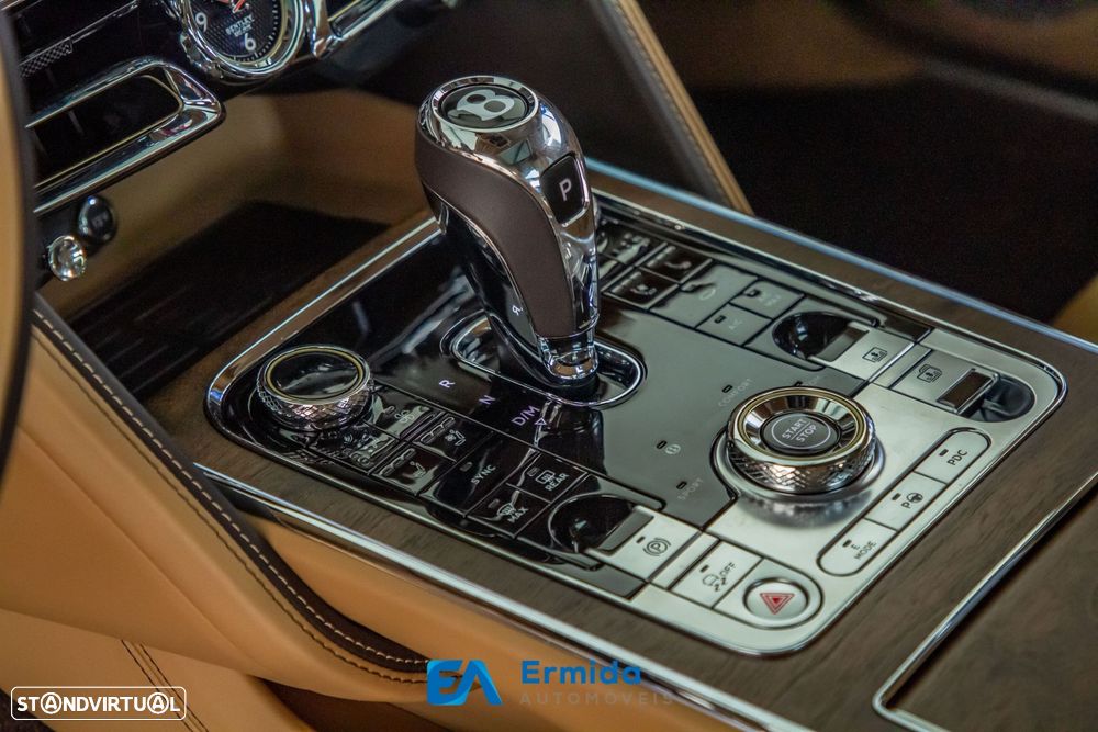 Bentley Flying Spur - 45
