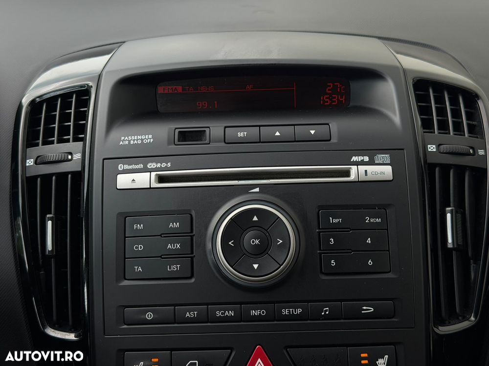 Kia Ceed 1.6 DSL HP STYLE - 14