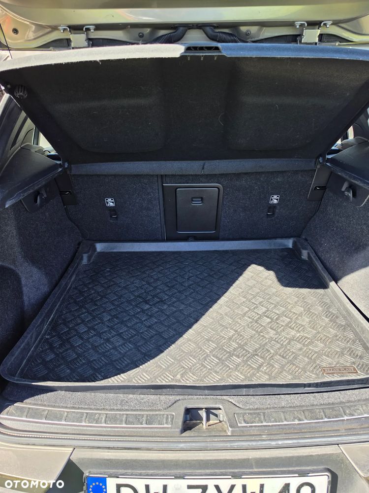 Volvo XC 40 T4 AWD Geartronic Inscription - 17