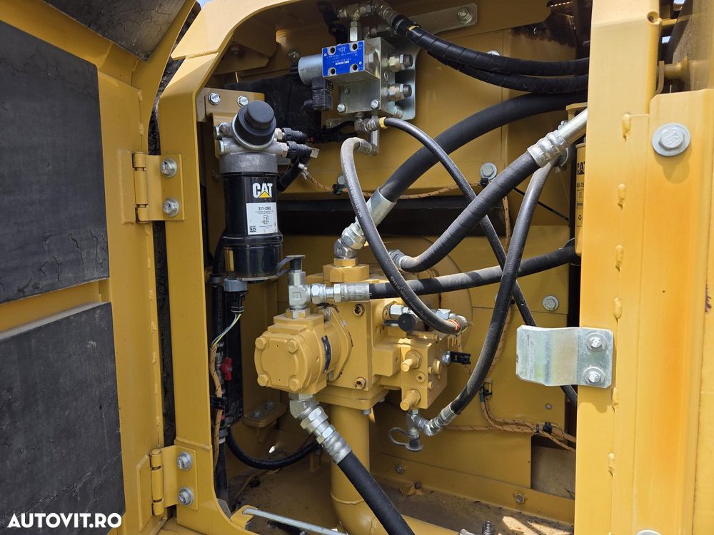 Caterpillar CAT 313F, 2018, 3.980h, CUPLA RAPIDA hidr, cupa NOUA, instalatia picon pe brate, camera spate, camera dreapta, motor CAT 115CP, posbilitate leasing 3 ani, STARE FOARTE BUNA produs in Japonia, PROMOTIE 59.900 EUR+Tva - 24
