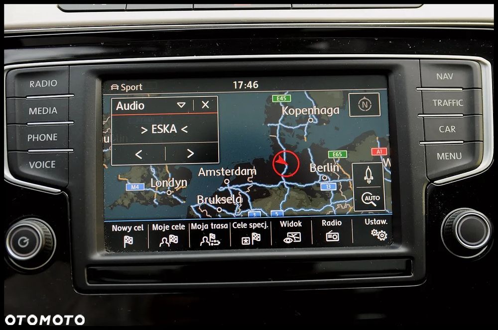Volkswagen Passat - 7