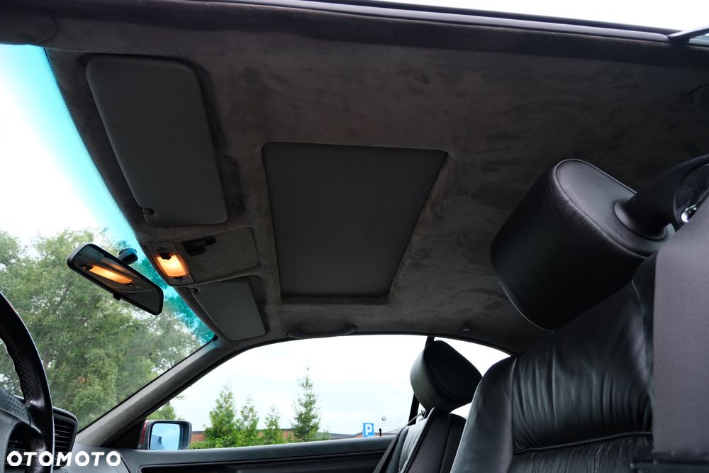 BMW Seria 8 - 21