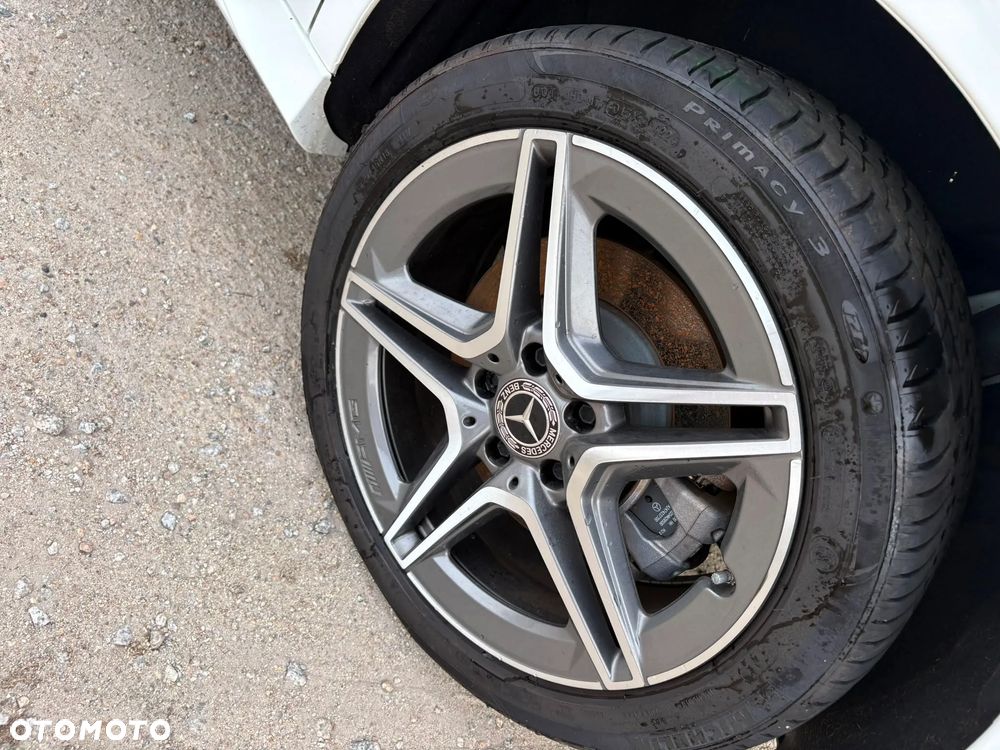 Mercedes-Benz Klasa B 250 e 8G-DCT AMG Line - 32